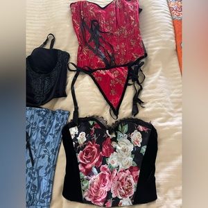 Bundle of corsets Victoria’s Secret and Frederick’s